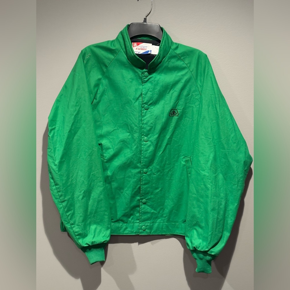 VTG Pioneer Seed Swingster Farm jacket. Medium